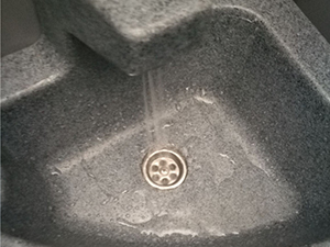 新款水冲式厕所